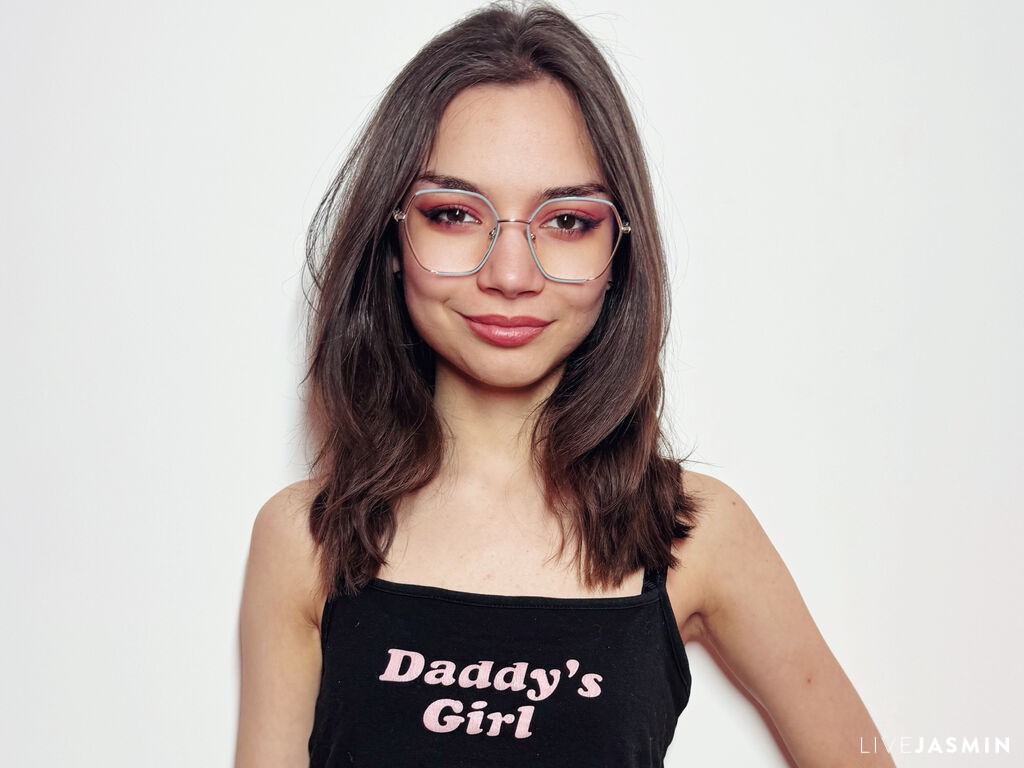 MiaEhan model profile and live status