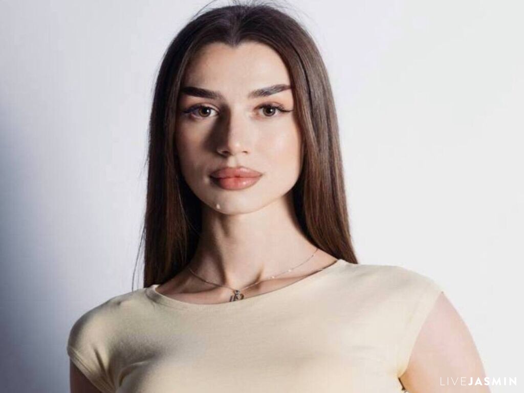 View MyriamDonalson cam profile and live status