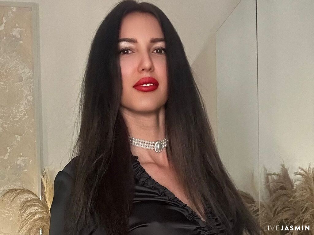 Profile photo for NatashaRoxenna
