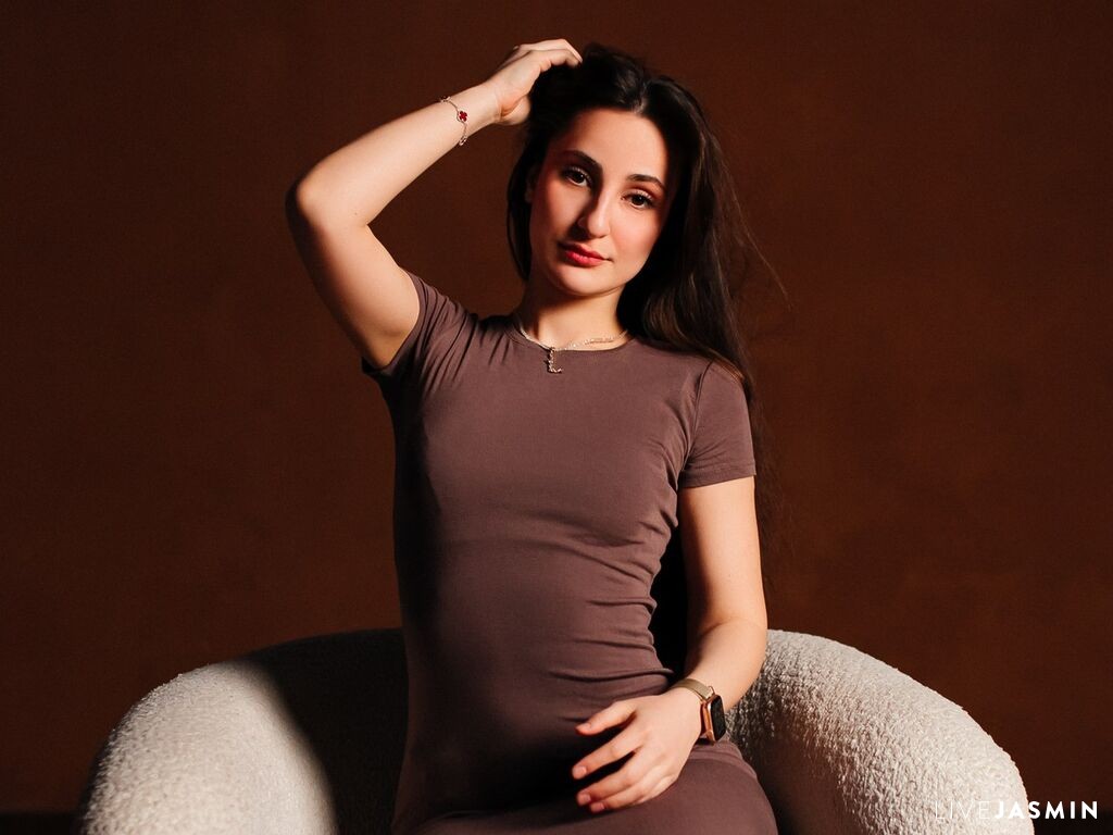 View NatellaSharm live cam profile