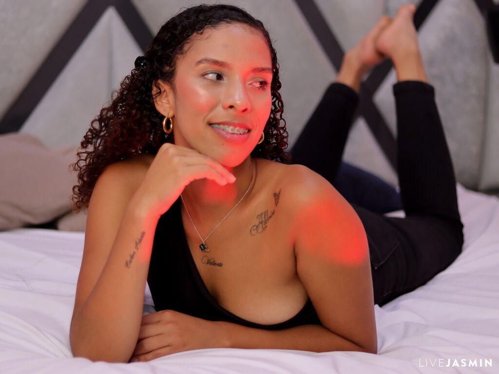 NicoleWil LiveJasmin cam profile image
