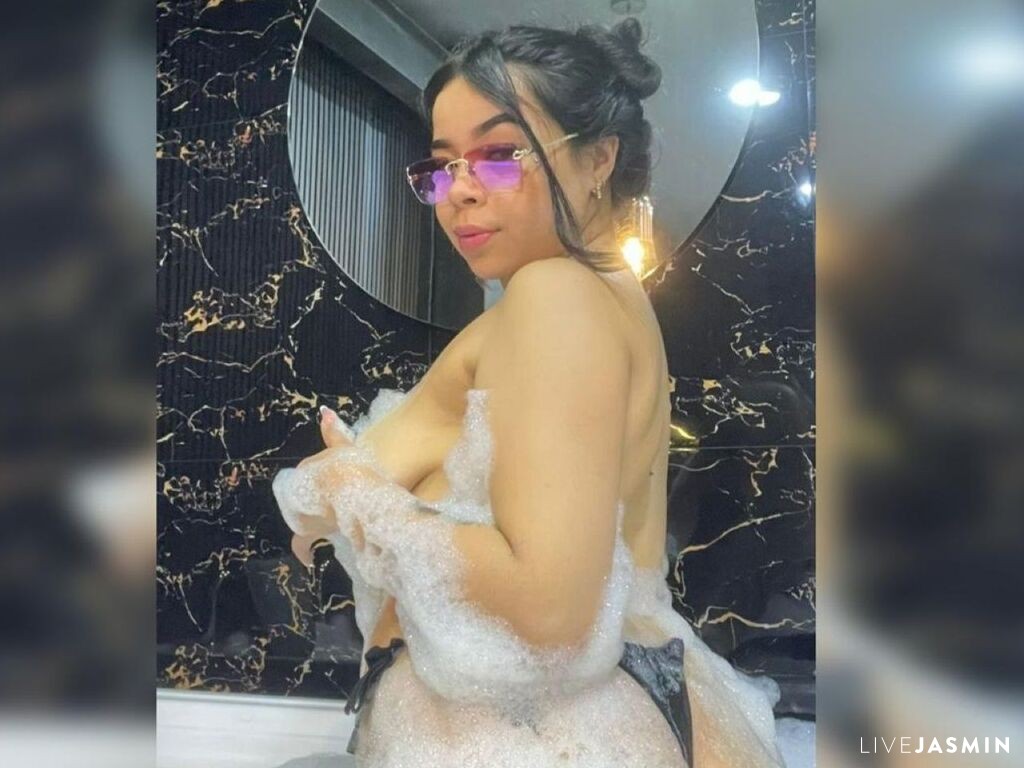NikoleEvans LiveJasmin cam profile image