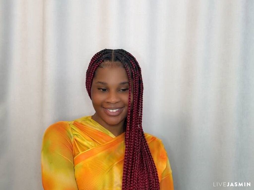 View Novva live cam profile