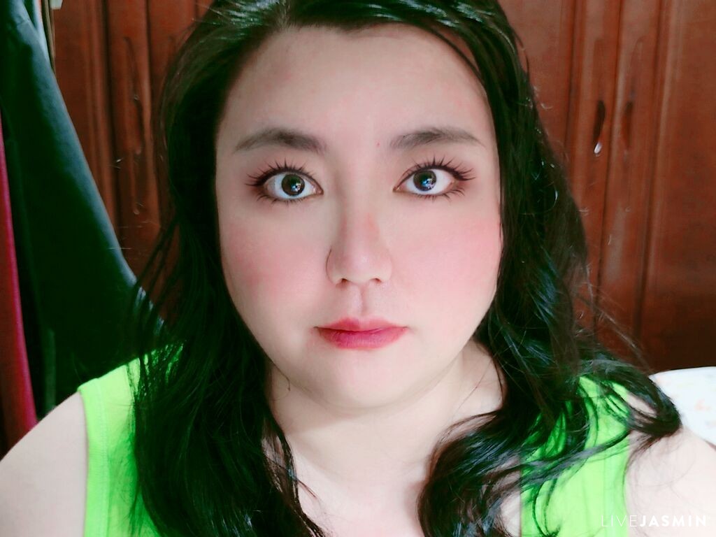 Cam girl profile image for nanarose