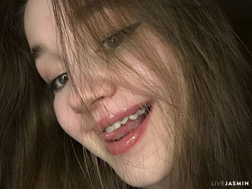 OctaviaDeep LiveJasmin model profile