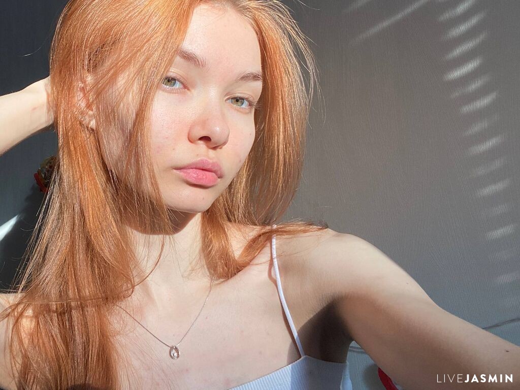 PameliaStelmack model profile and live status