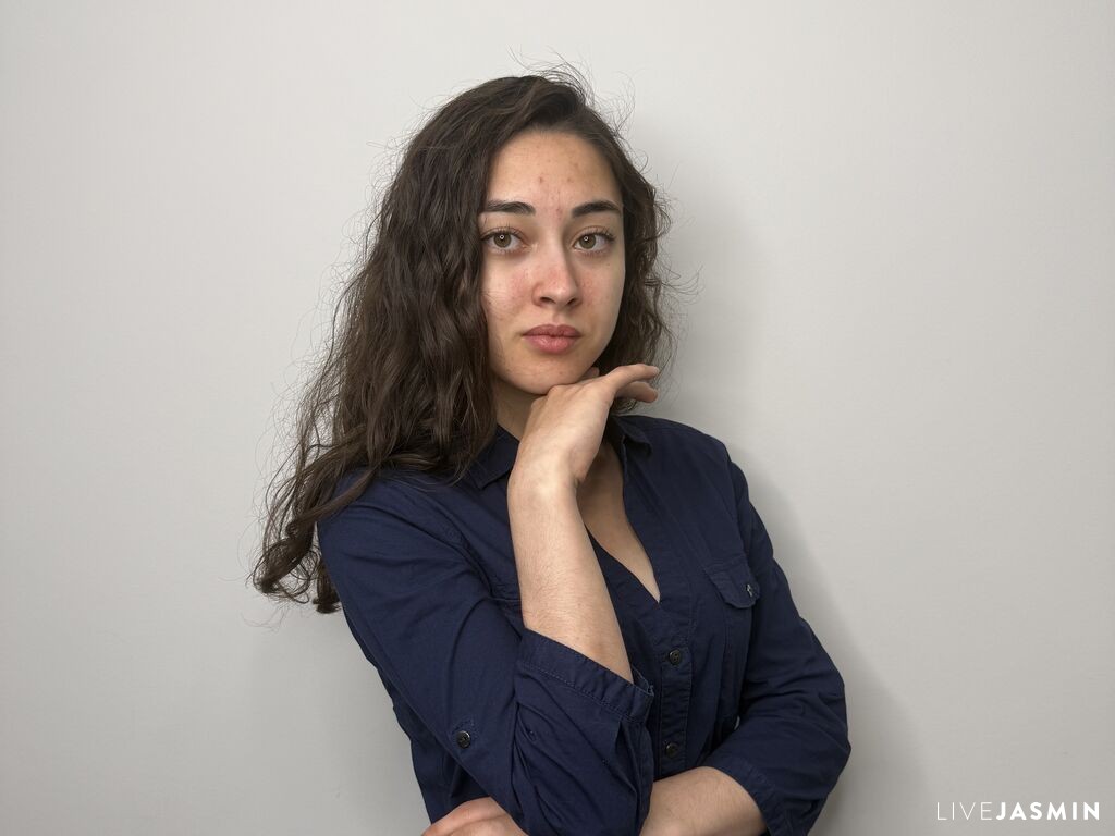 RenaVangordon live cam girl profile