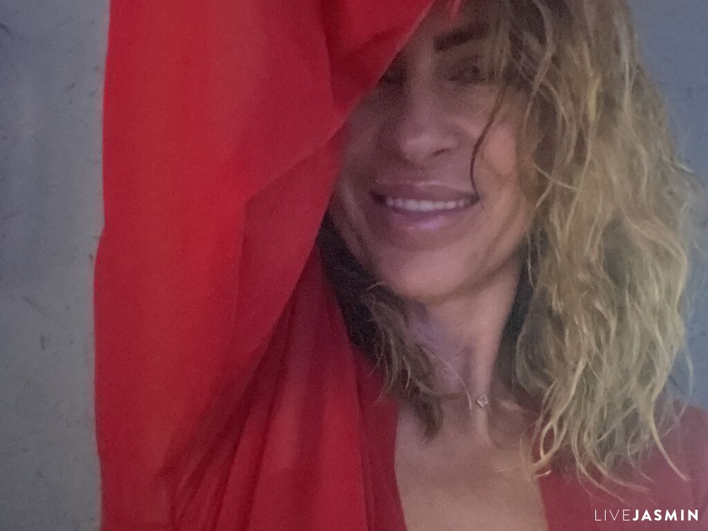 Live cam profile for SandraQuinsy