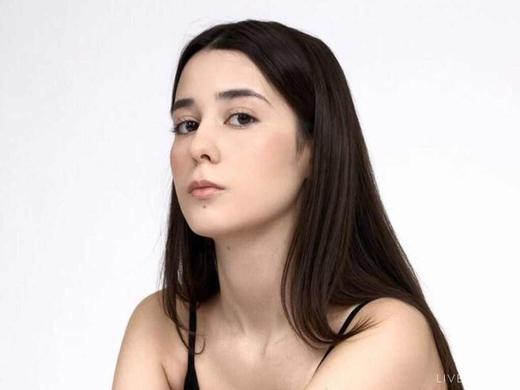 Profile photo for ShakiraRoosevelt