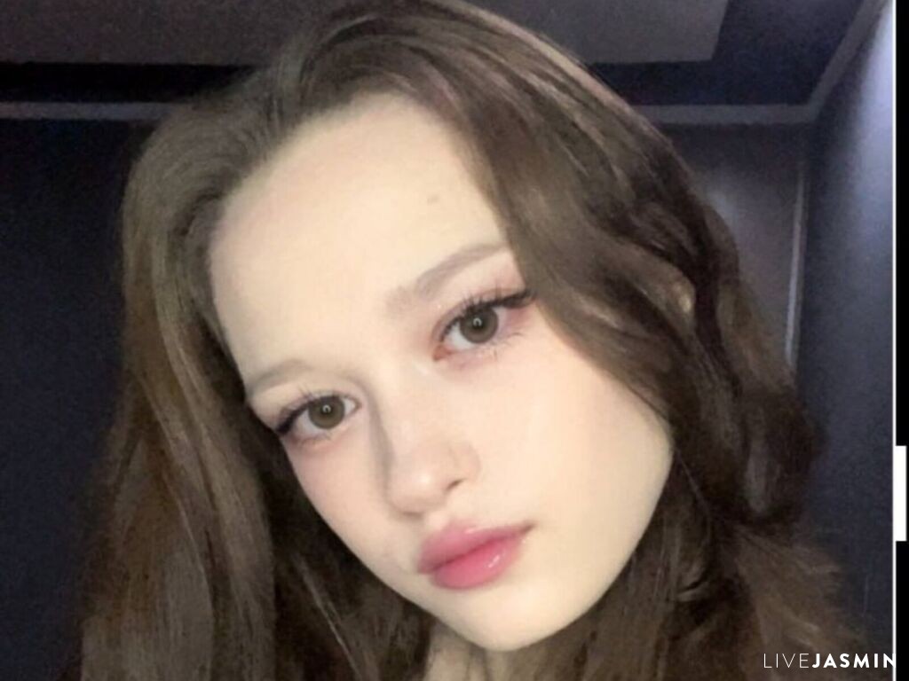 Profile photo for ShariCasbeer