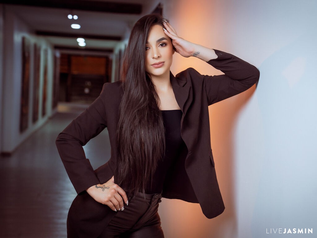 SilvanaPalmer LiveJasmin model profile