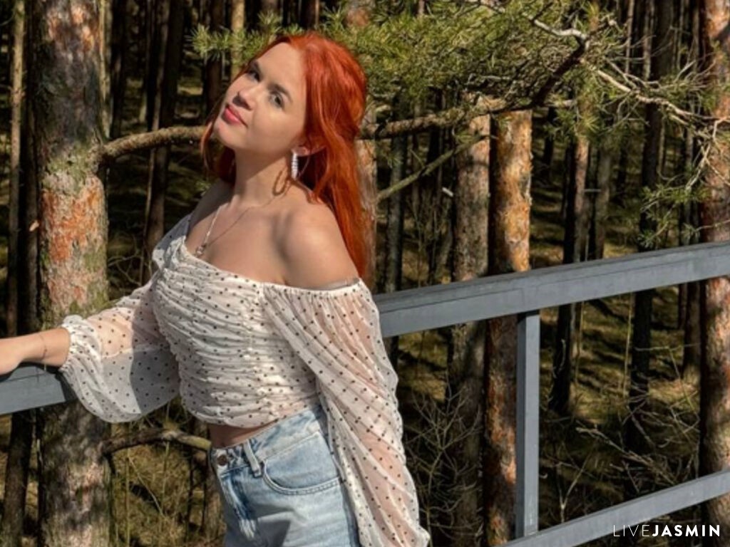 SlyviaMaffei LiveJasmin model profile