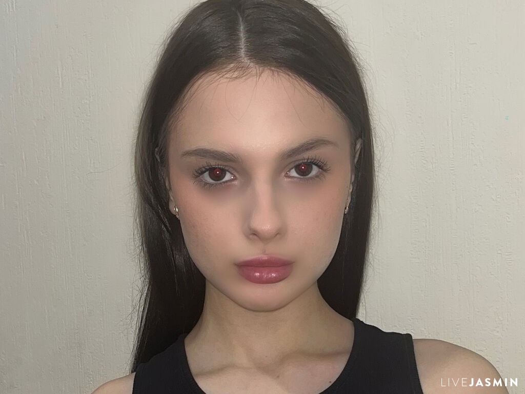 TainaHousekeeper LiveJasmin cam profile image