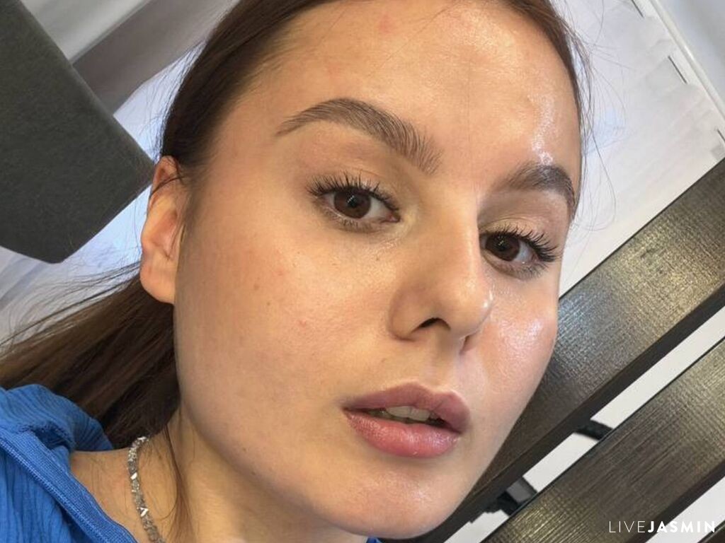 Profile photo for ToshiaWeickum