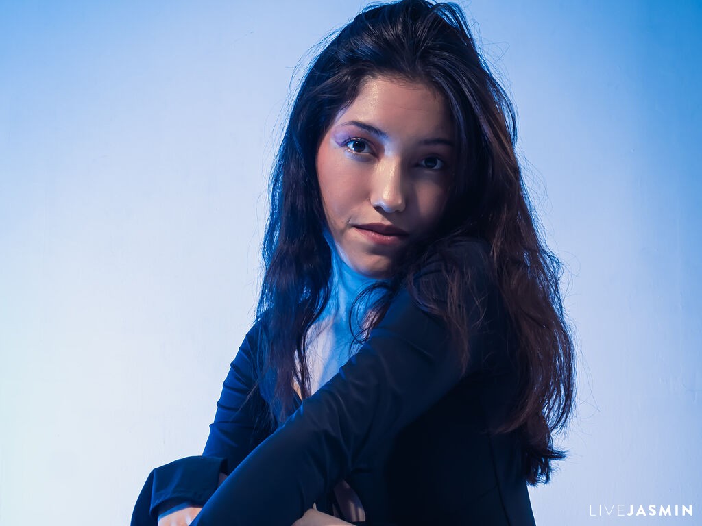 Profile photo for TrinityNova