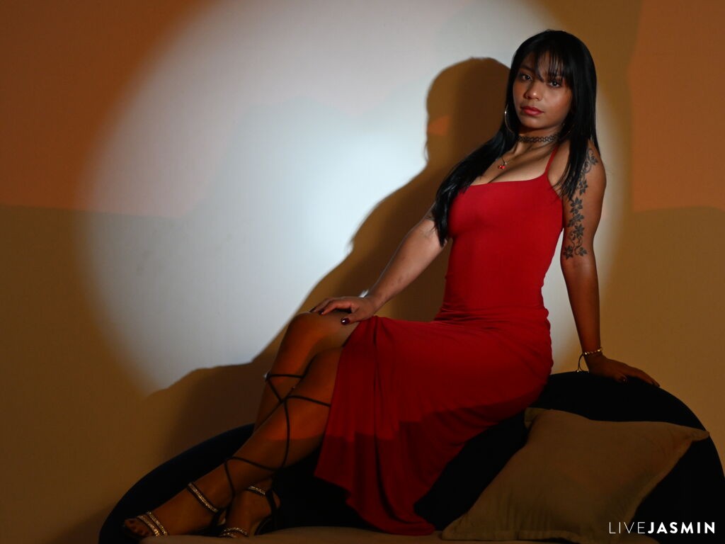 Profile photo for ValentinaKross