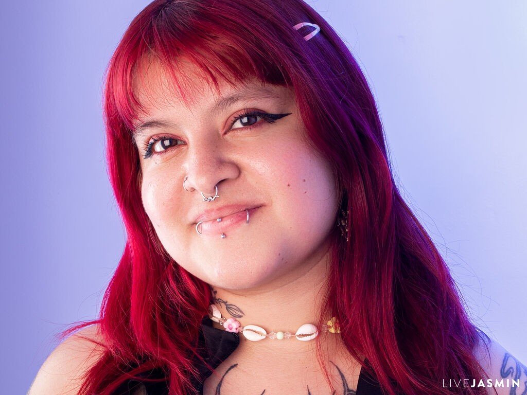 Browse VioletaHex live chat profile
