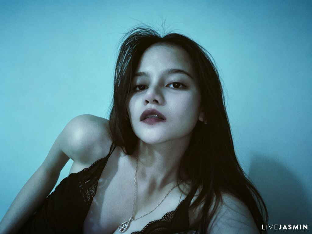 XiaoPingYang LiveJasmin model profile